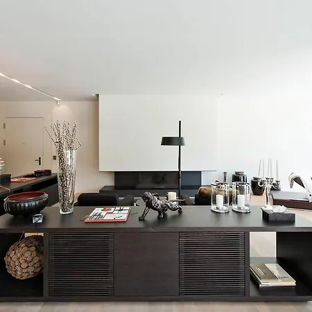 S With Picturesque Mountain & Views Holiday home